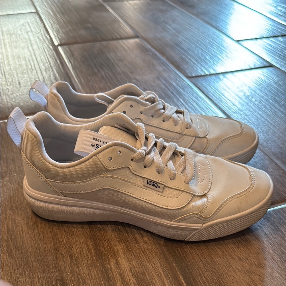 Vans Men's White Sneakers
